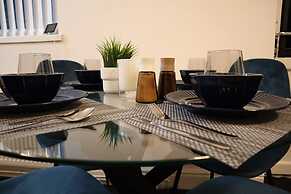 Stylish Urban Escape Near Nec, Airport, Hs2