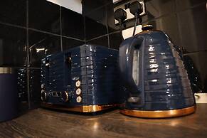 Stylish Urban Escape Near Nec, Airport, Hs2