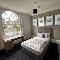 Cozy City Apartment in Reading
