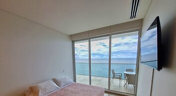 APTO FRENTE AL MAR BY PARCEROS GROUP