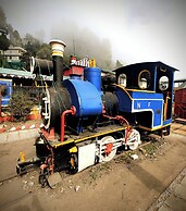 Hidden Monkey Stays Darjeeling, Railway Station