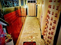 Hidden Monkey Stays Darjeeling, Railway Station