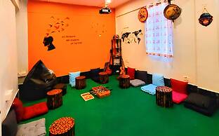 Hidden Monkey Stays Darjeeling, Railway Station