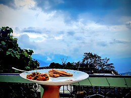 Hidden Monkey Stays Darjeeling, Railway Station