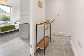 Delightful Family Getaway Cornwall