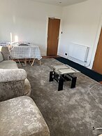 Cozy Gogarstone Cottage in Newbridge