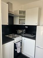 Cozy Gogarstone Cottage in Newbridge