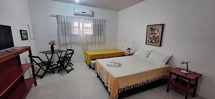 Pousada da Tia Lúcia-Loft Rosa Vermelha