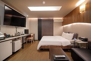 Suwon Lime Hotel