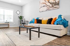 Sapphire Oasis A Luxurious Townhouse Retreat Near Nashville Ft Campbel