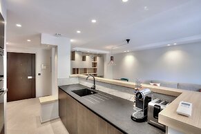 Luxury Flat With Balcony - 2br/6p - Cannes
