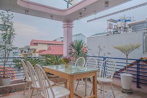 La Sen Tay Ho Homestay