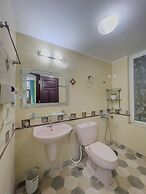 La Sen Tay Ho Homestay