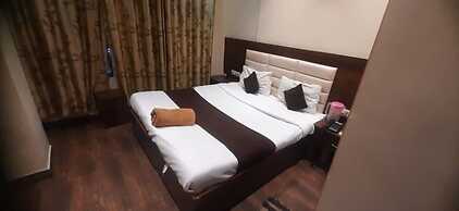 Goroomgo The Lotus Kalka