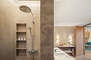 Angsana Oceanview Residences by Banyan Living