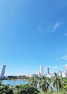 ESTUDIO CON VISTA AL LAGO BY PARCEROS G