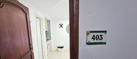 ESTUDIO CON VISTA AL LAGO BY PARCEROS G