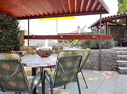Sunny Holiday Home With Terrace