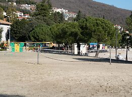 Cozy Icici Apartment With Sea View