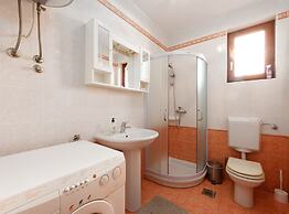 Cozy Icici Apartment With Sea View