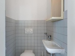 Beachside Serenity Apartments in Barbot