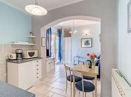 Beachside Serenity Apartments in Barbot