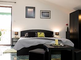 Stylish Lovran Sea View Apartments