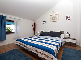 Stylish Lovran Sea View Apartments