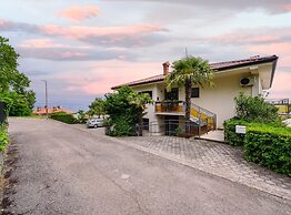 Charming Lovran Apartments With Wonderful Sea View