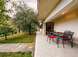 Charming Lovran Apartments With Wonderful Sea View