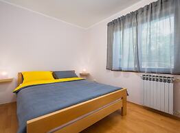 Charming Lovran Apartments With Wonderful Sea View