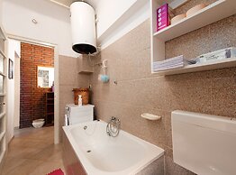 Elegant Lovran Apartment With Large Outdoor Area