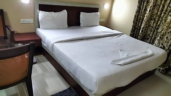 Goroomgo Golden Wave Puri