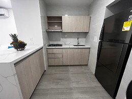 HERMOSO ESTUDIO 311 BY PARCEROS GROUP