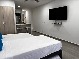 HERMOSO ESTUDIO 311 BY PARCEROS GROUP