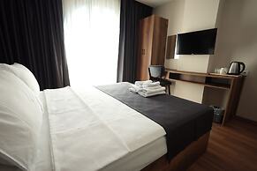 BZN AİRPORT HOTEL