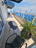 DUPLEX FENTE AL MAR BY PARCEROS GROUP