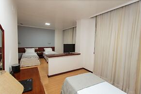 Fast 10 City Hotel