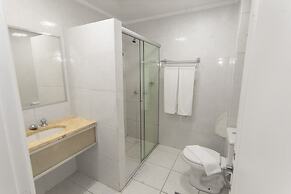 Fast 10 City Hotel