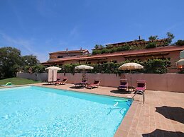 Farm With Pool in Montalto di Castro