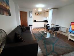 Broad St - 1 Bedroom - 1 Bathroom - Free Parking