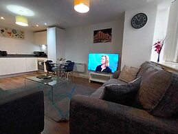 Broad St - 1 Bedroom - 1 Bathroom - Free Parking