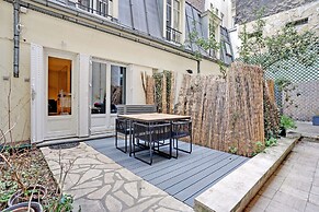 Cottage With 2 Rooms in Batignolles