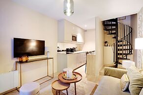 Cottage With 2 Rooms in Batignolles