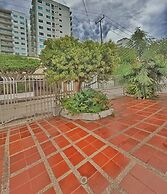 ESTUDIO CON JACUZZI BY PARCEROS GROUP