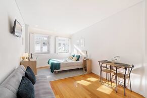 Bellu Studios & Suites