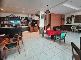 Bonanza Patong Hotel