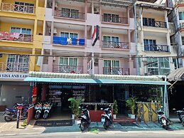Bonanza Patong Hotel