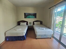 Bonanza Patong Hotel