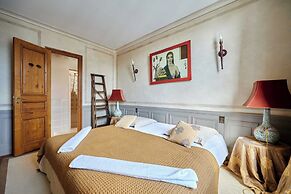 Luxury Duplex in the Heart of Deauville With a Large Garden